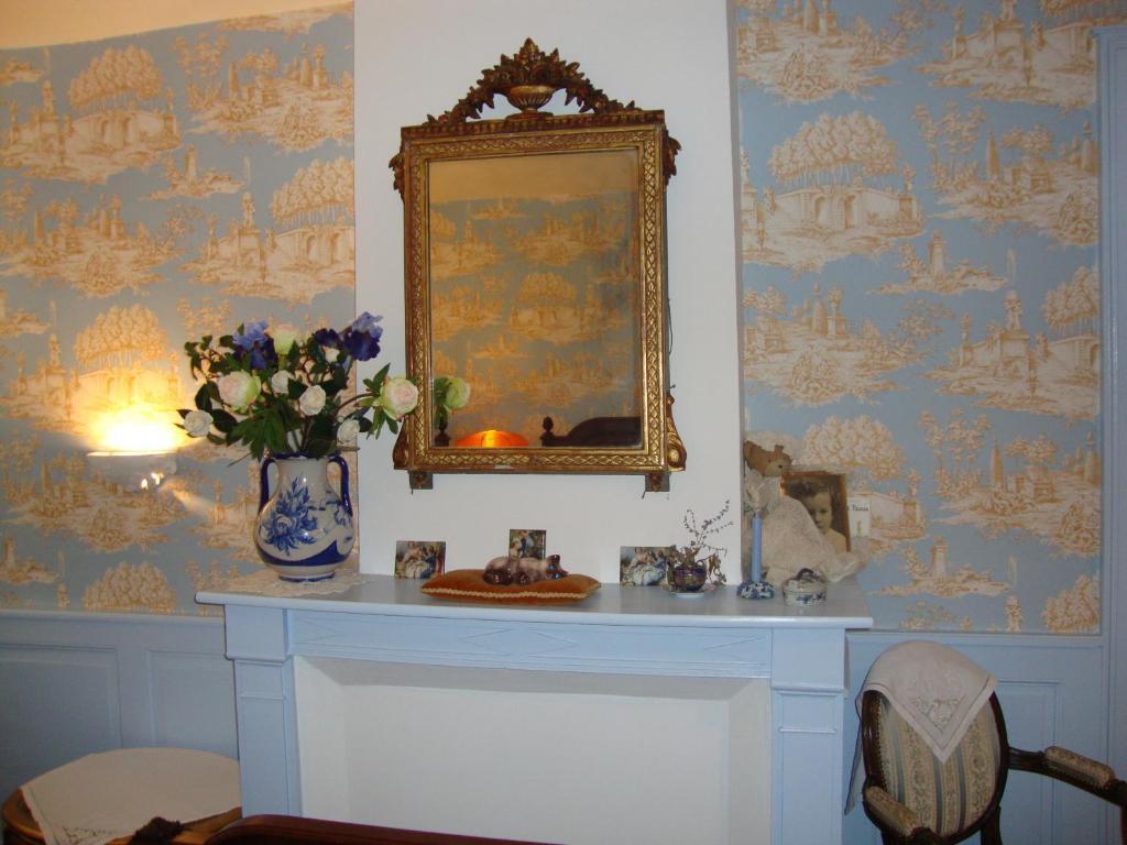 Domaine De La Dame De Lauriere Solignac Quarto foto
